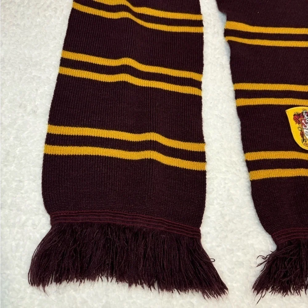 Harry Potter Gryffindor House Stripes Thick Knit Scarf